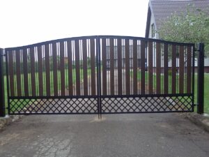 Automatiniai vartai kiemui